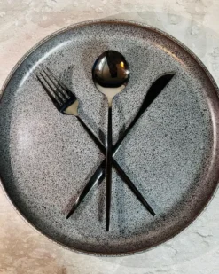 Bestiksæt med 30 dele RIGATONI Sort