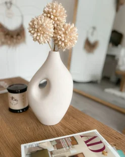 Blomstervase KOMOTINI Keramik 32 cm Cremehvid