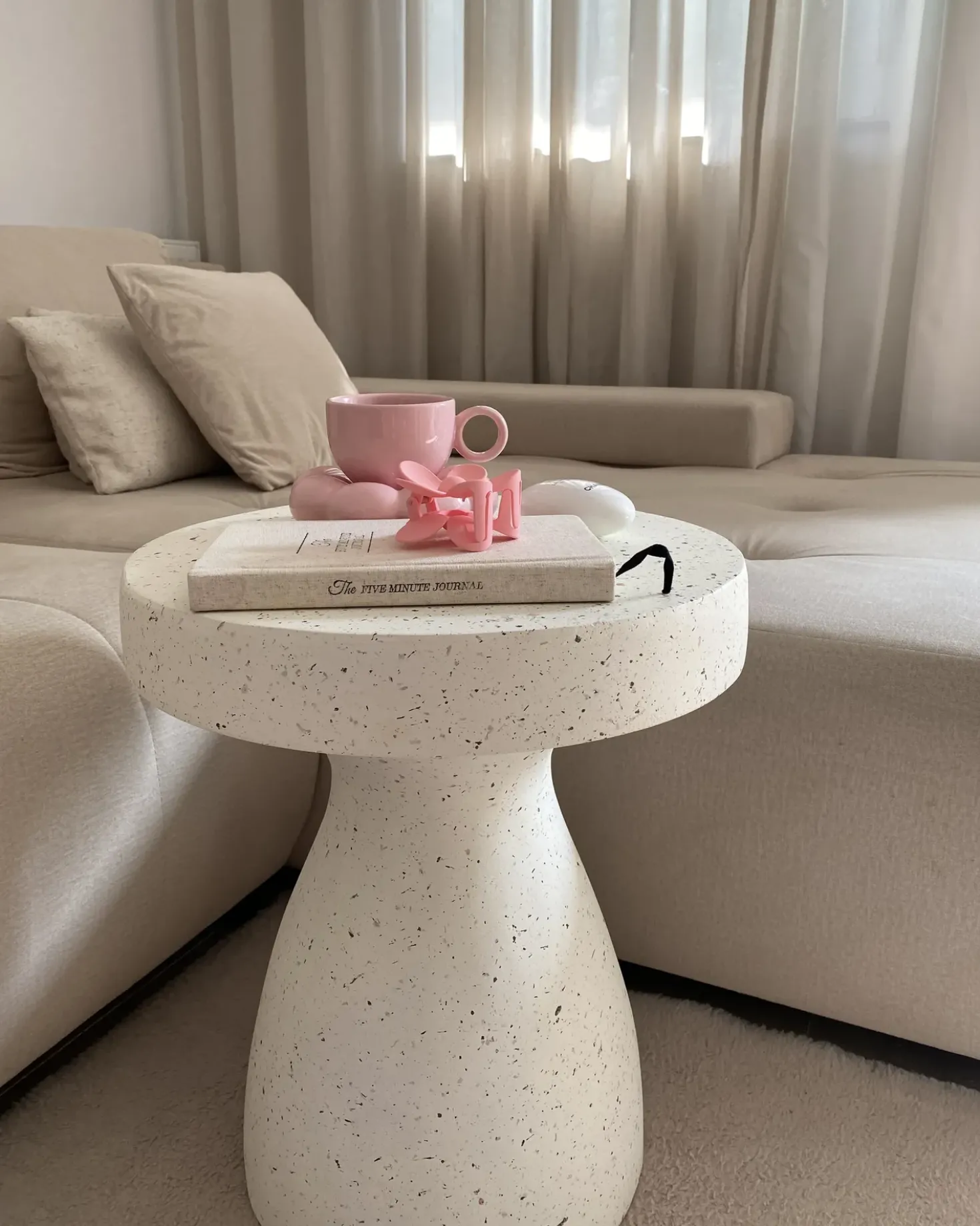 Bord BIVIERE 39 cm 39 cm Terrazzo effekt Hvid terrazzo