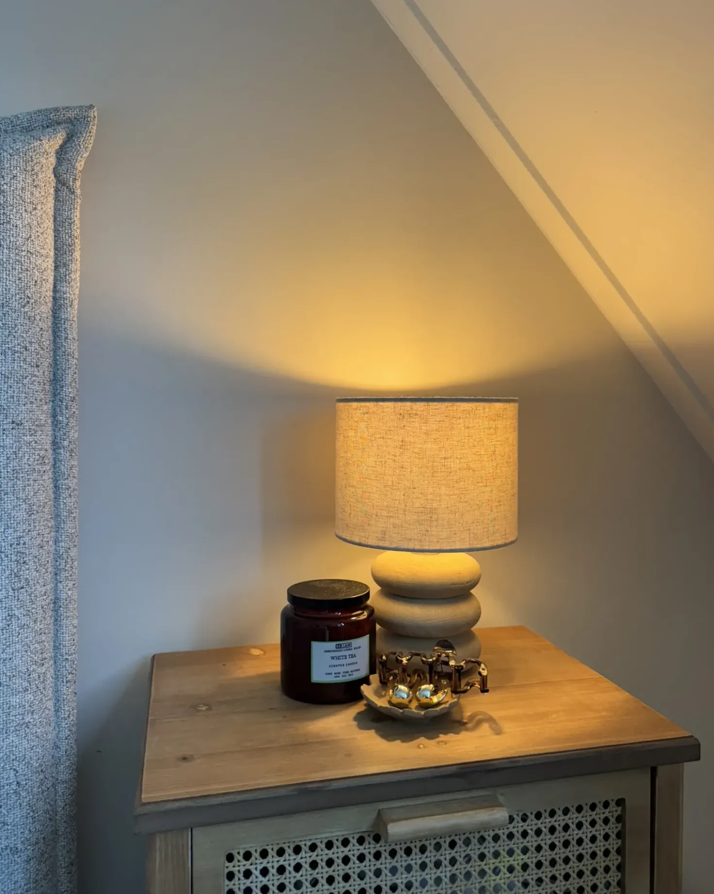 Bordlampe BETWA Mangotræ Lysebrun