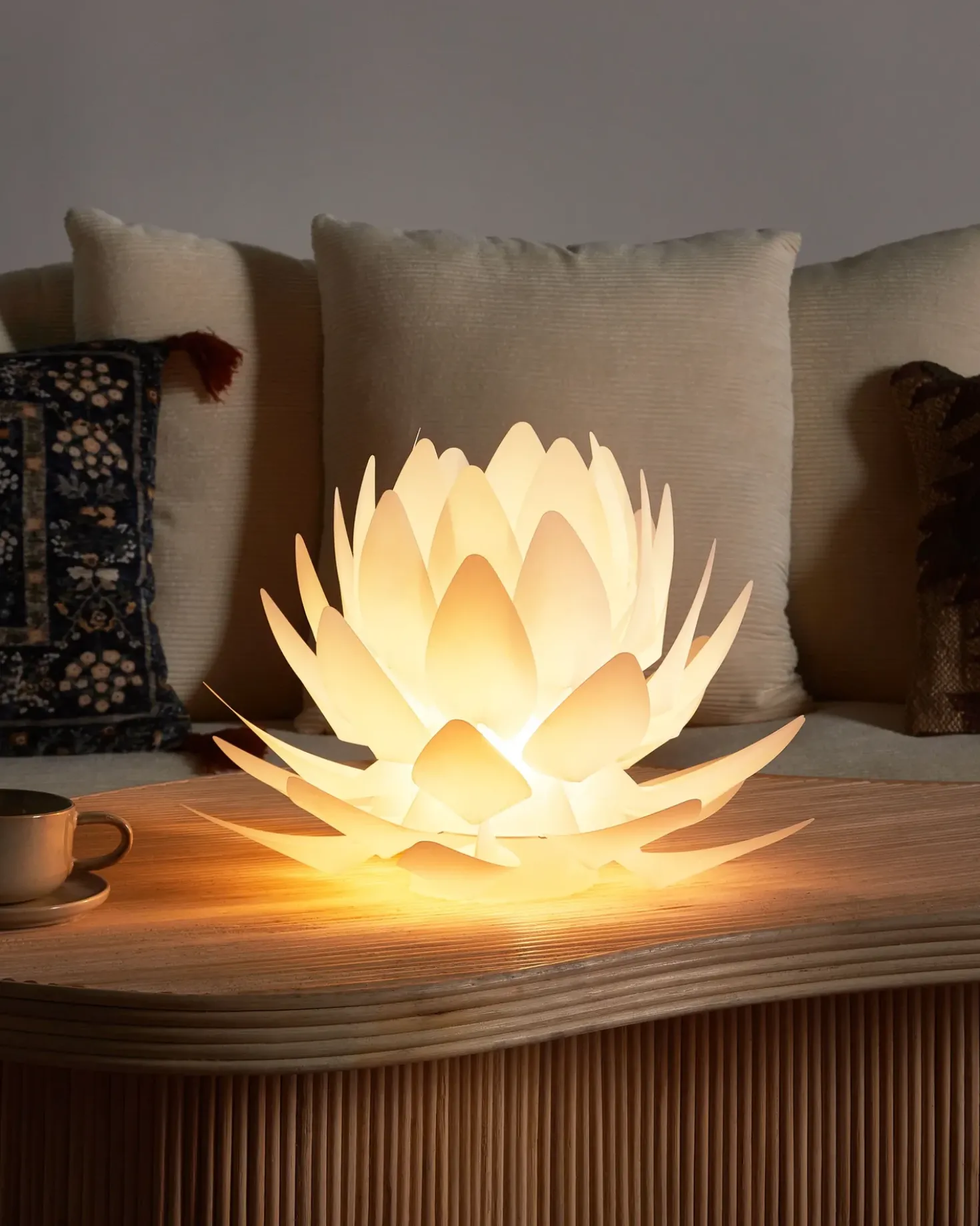 Bordlampe Blomst MUSONE Hvid