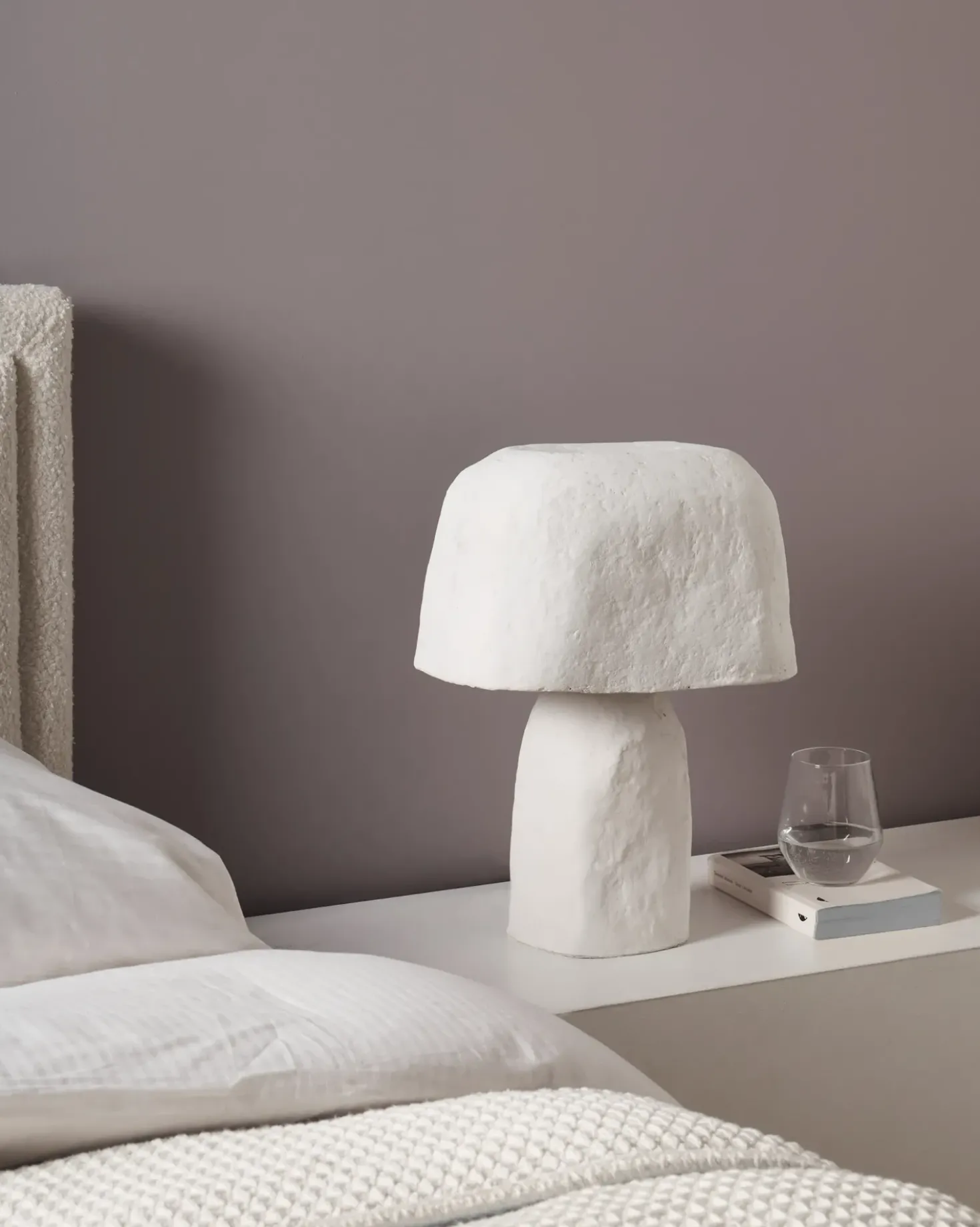 Bordlampe CARRASCO Papmaché Hvid