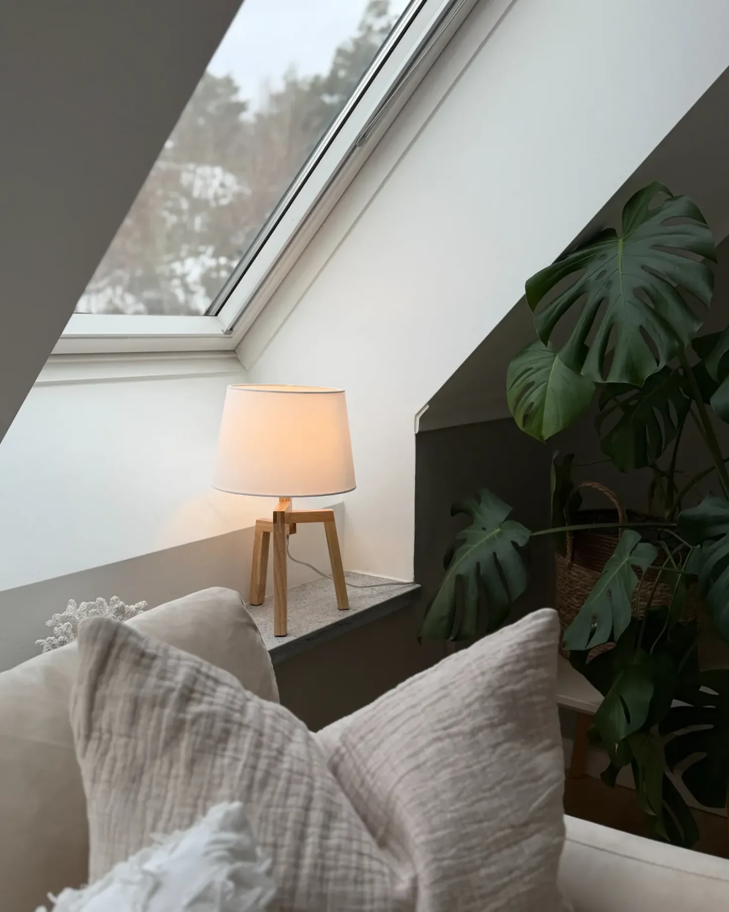 Bordlampe NALON Egetræ Brun/hvid