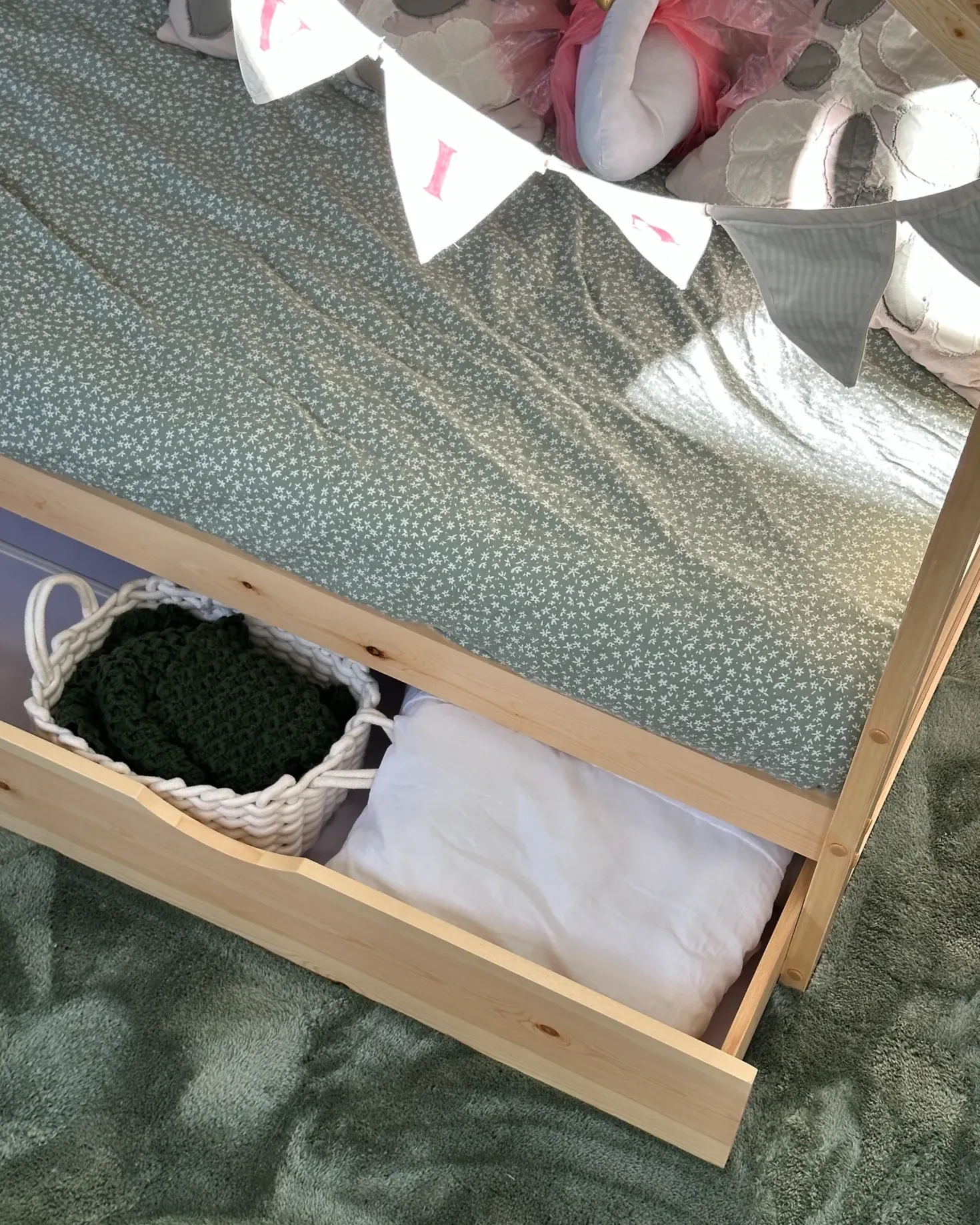 Børneseng Hus Fyretræ ORGEVAL 90 x 200 cm med opbevaring Lysebrun