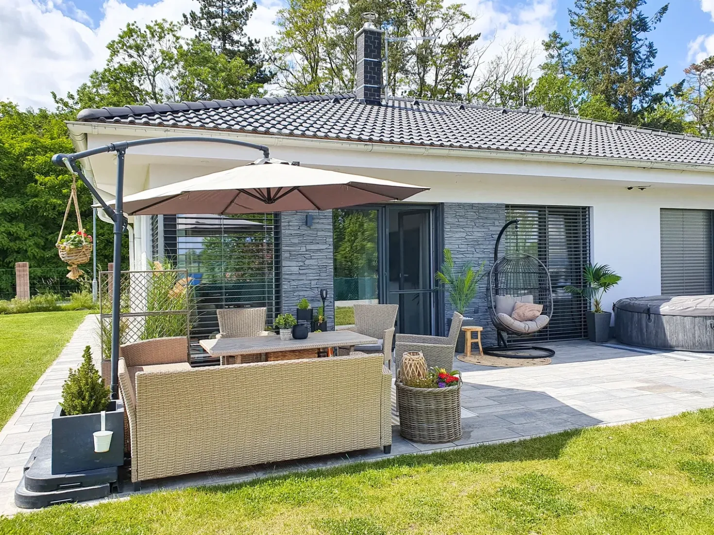 Cantilever parasol 300 cm RAVENNA Sand Beige