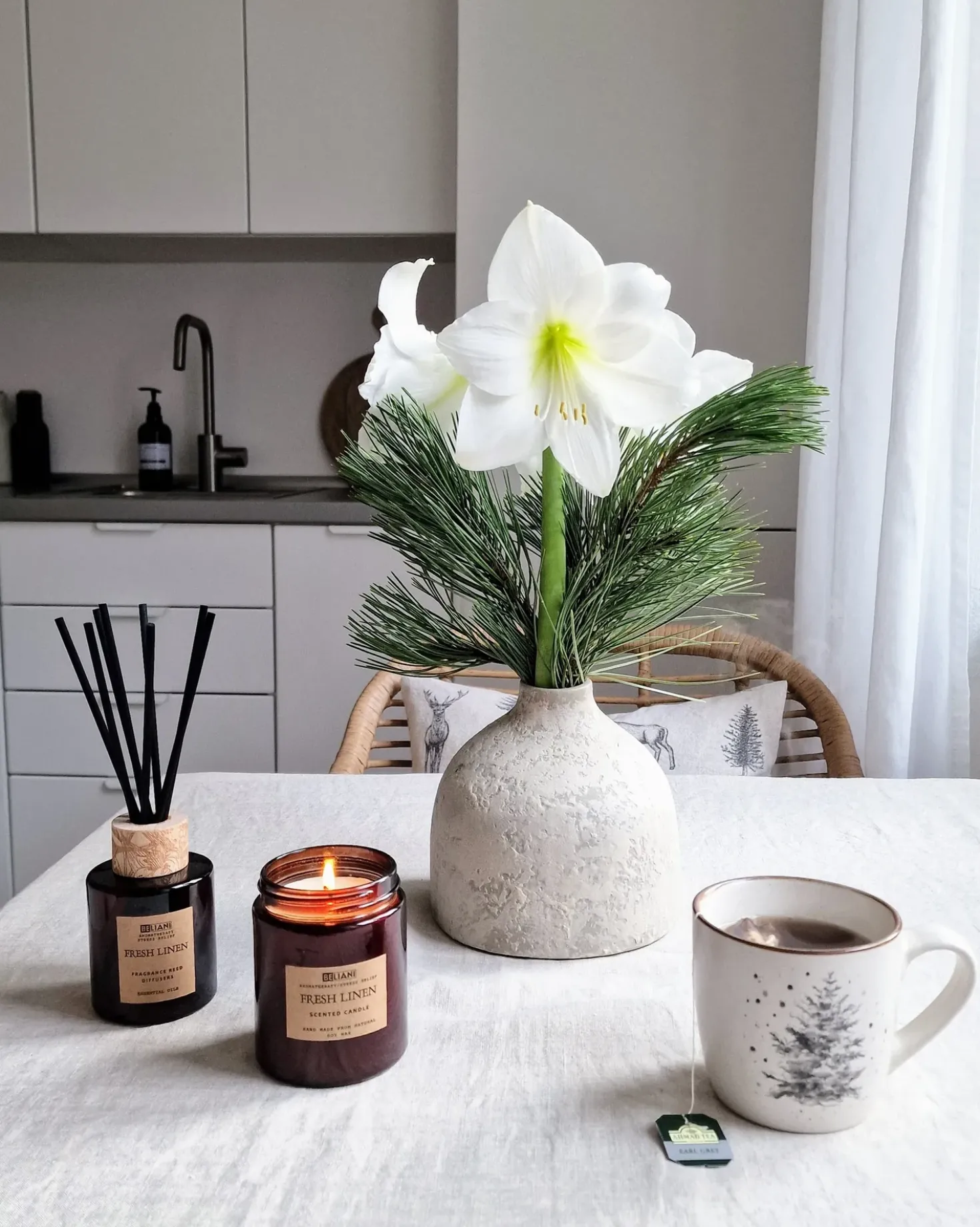 Duftlys med duftpinde DARK ELEGANCE 9 cm Brun