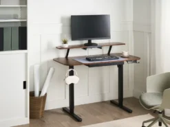 Elektrisk justerbart hæve sænkebord WILBANKS Brun/sort 120 cm 60 cm med USB-port