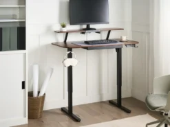 Elektrisk justerbart hæve sænkebord WILBANKS Brun/sort 120 cm 60 cm med USB-port