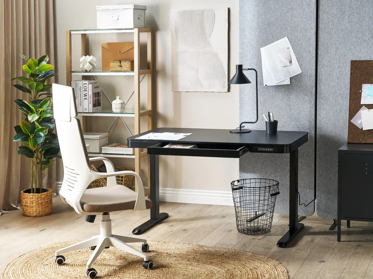 Elektrisk justerbart hæve sænkebord KENLY Sort 120 cm 60 cm med USB-port