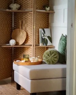 Fodskammel FEVIK Beige