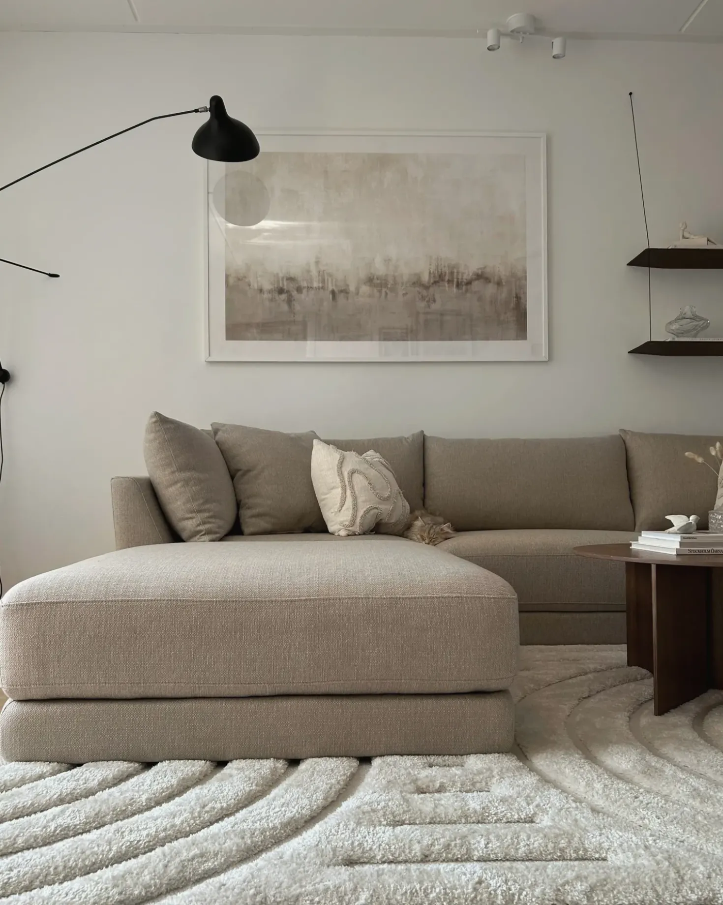 Fodskammel SIGTUNA Beige