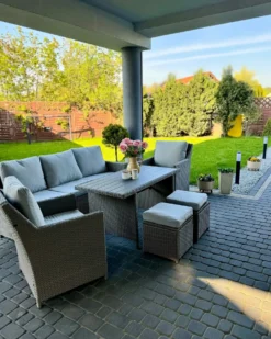 FONTI 5 personers Loungesæt med bord og fodskammel Brungrå PE-rattan med puder