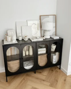 Glas vitrine skænk LANGFORD 137 cm Sort