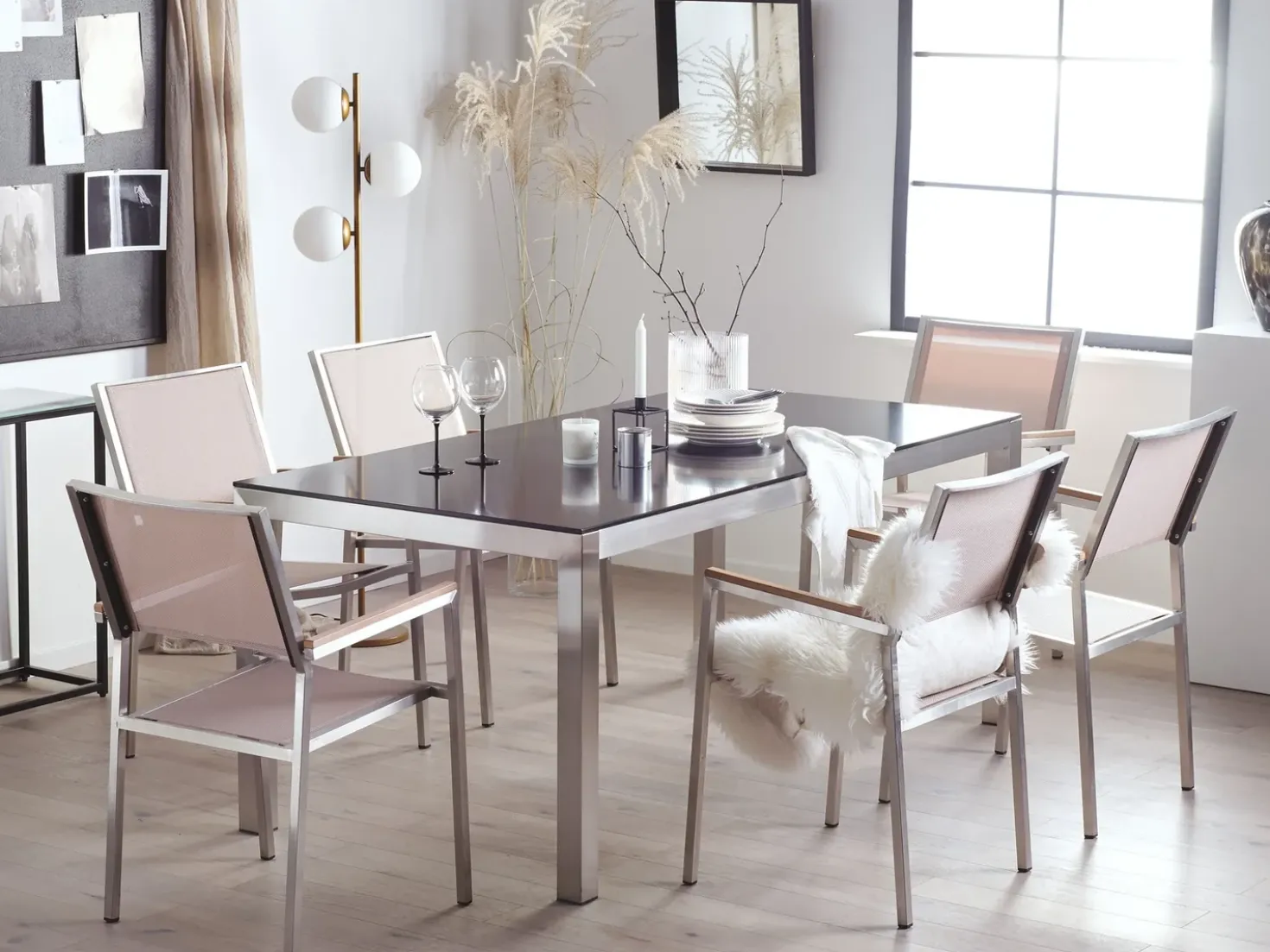 GROSSETO 6 personers Havemøbelsæt Sort/beige Hærdet glas