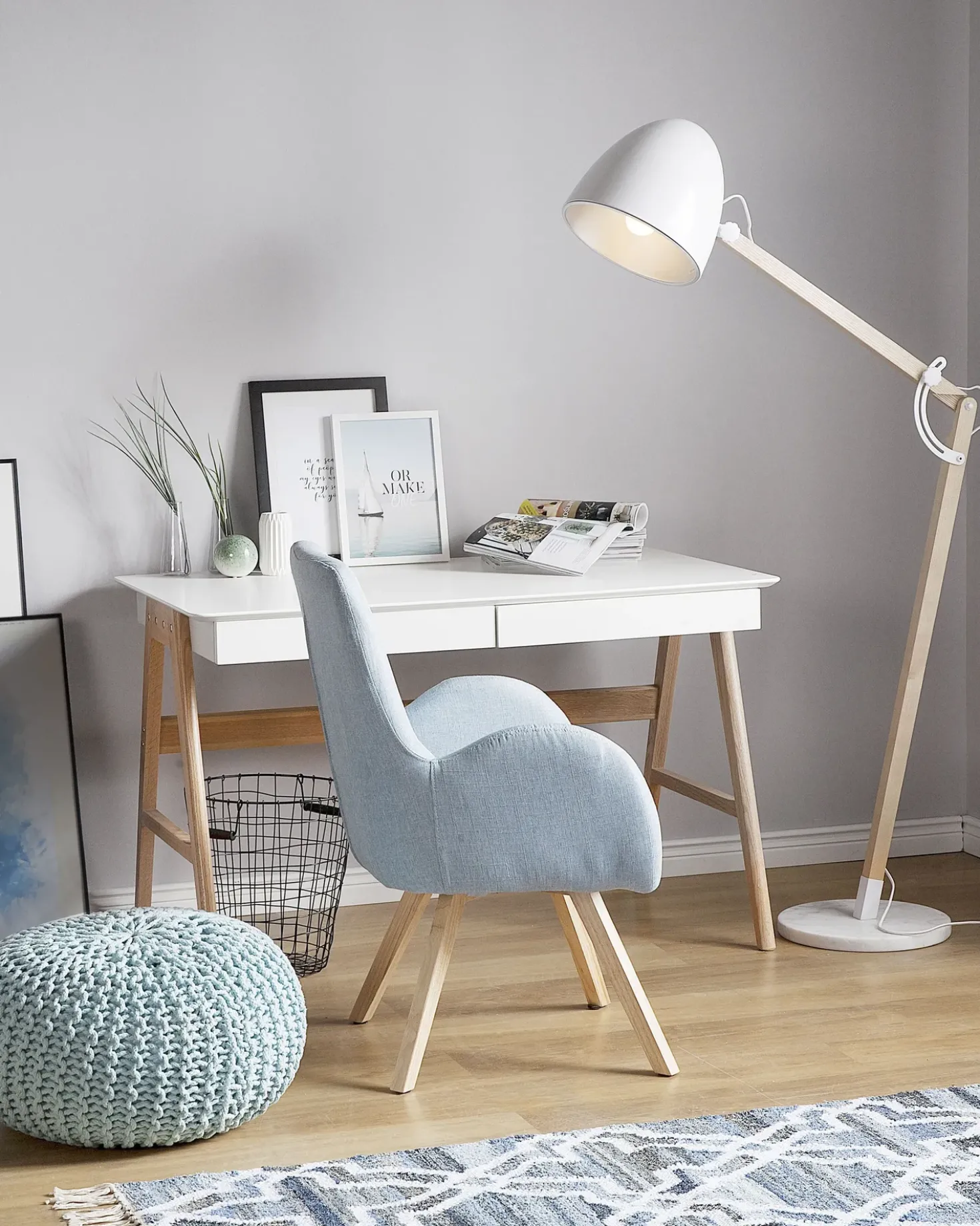 Gulvlampe HETTON Justerbar Egetræ Hvid