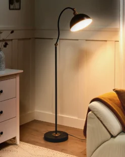 Gulvlampe LENNON Justerbar Metal Sort