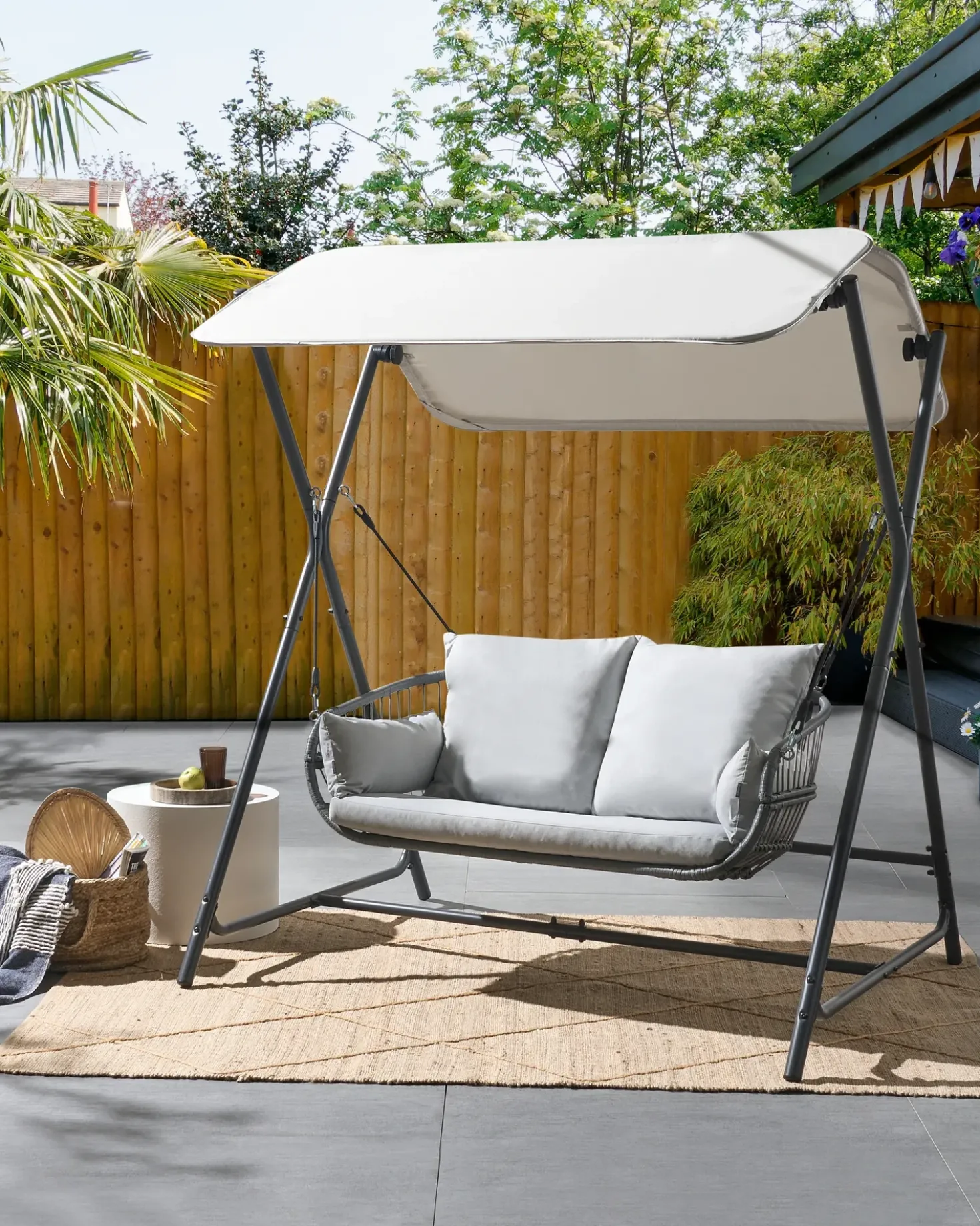 Gyngesofa FIASTRA Metal Lysegrå