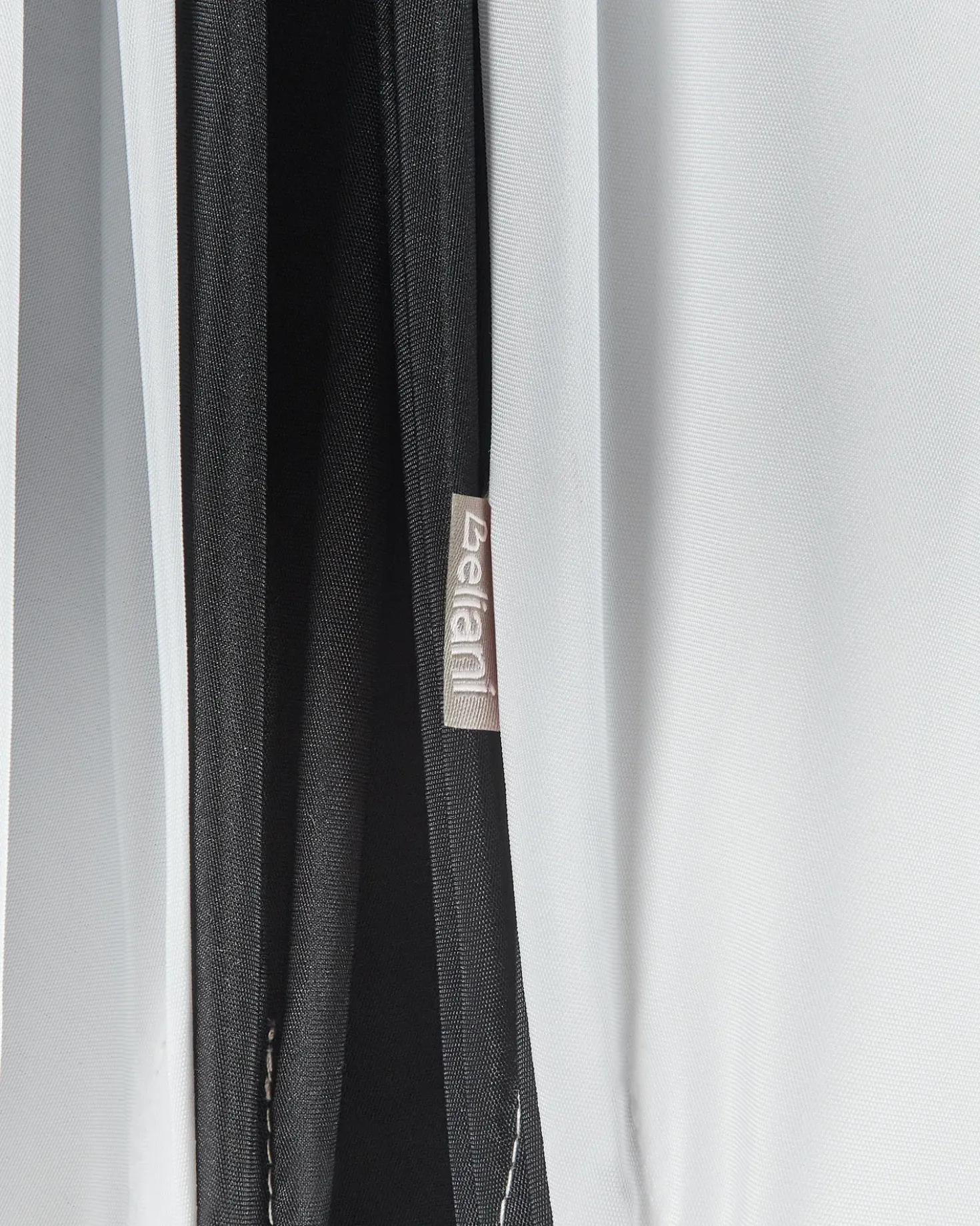 Haveparasol 245 cm MINOA Sort/hvid