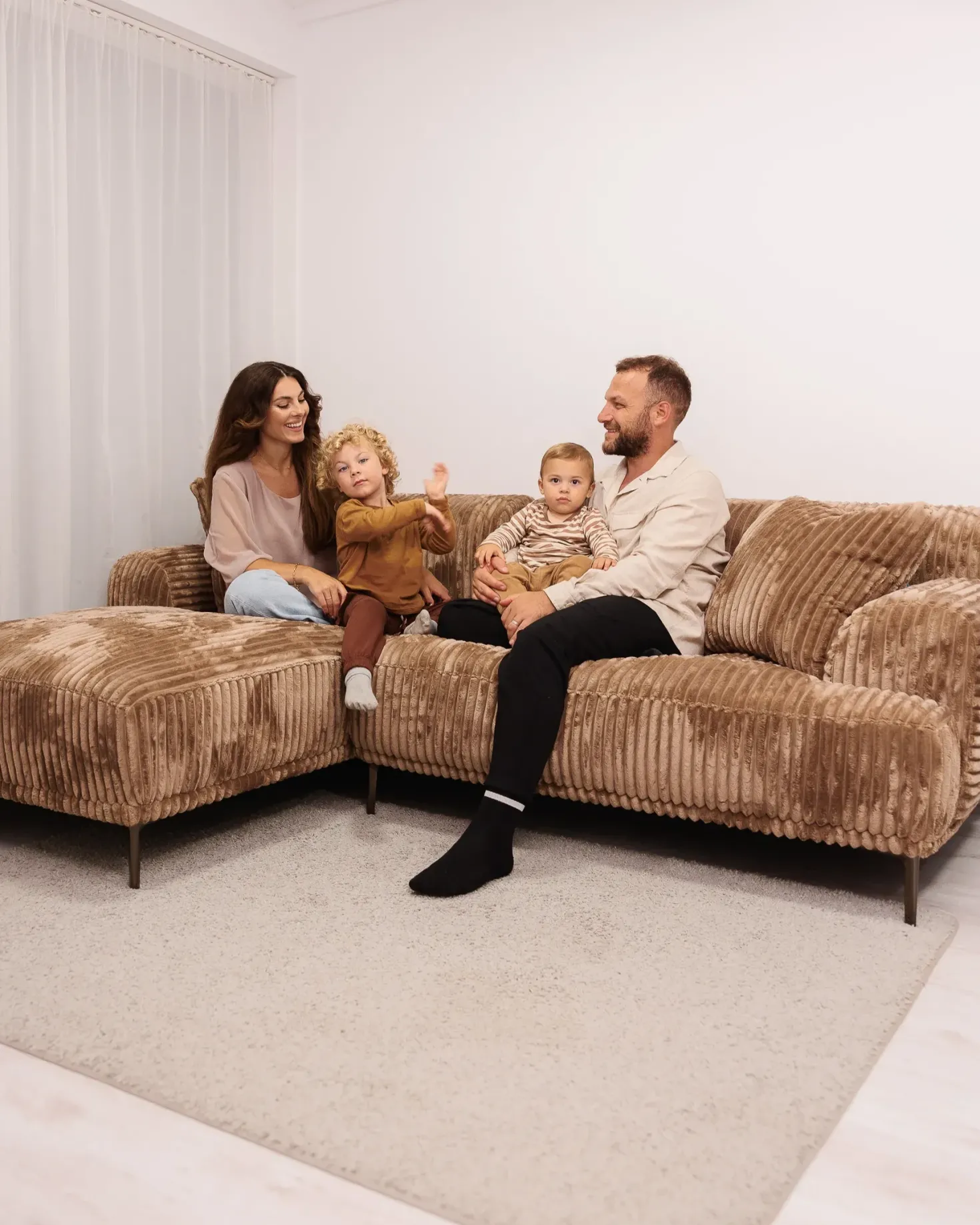 Hjørnesofa STENUM Fløjl Lysebrun Højrevendt
