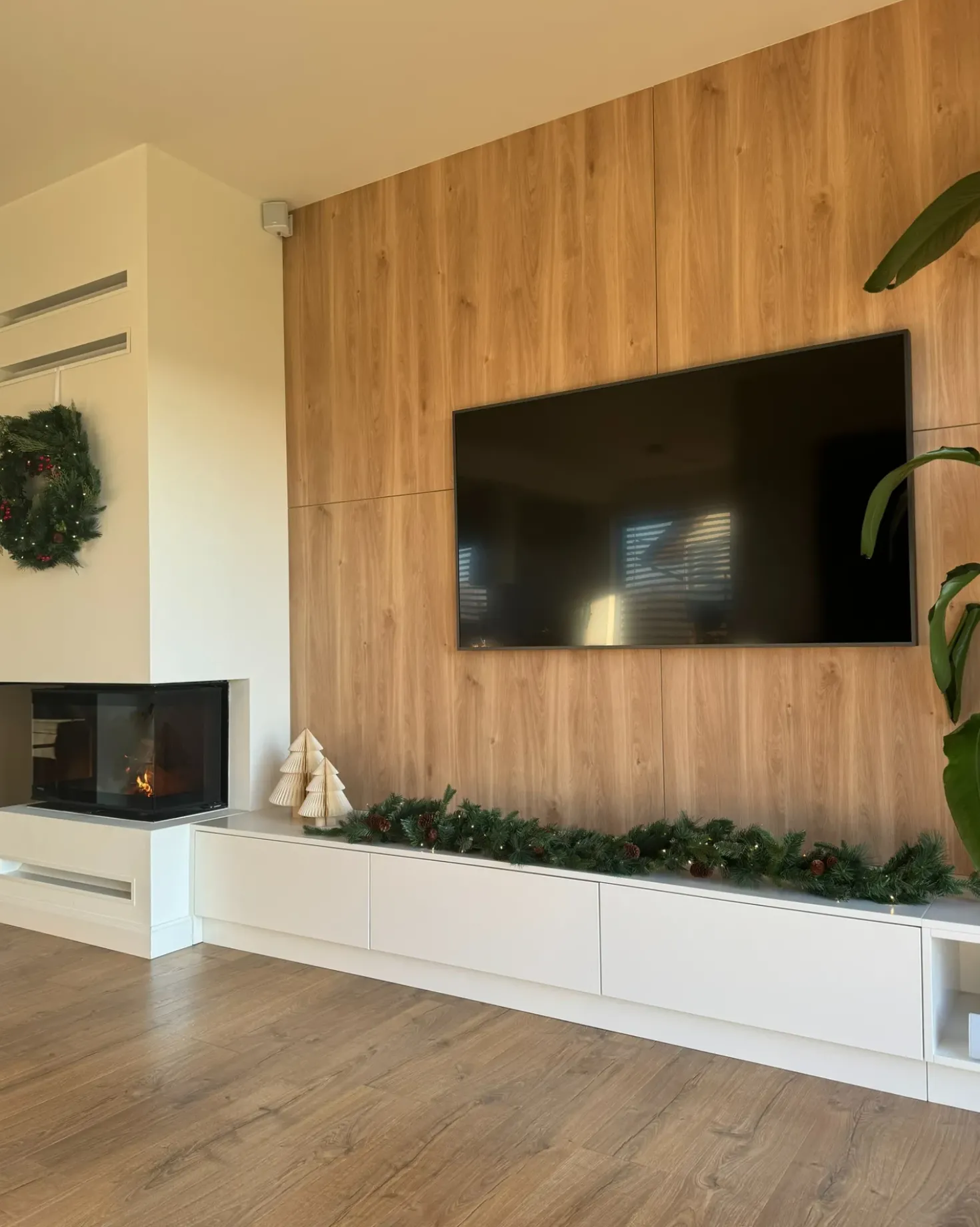 Juleguirlande LED KAMERUN 270 cm Grøn