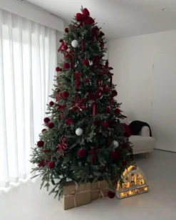 Kunstigt juletræ HUXLEY 240 cm Grøn