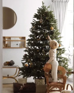 Kunstigt juletræ HUXLEY 180 cm Grøn