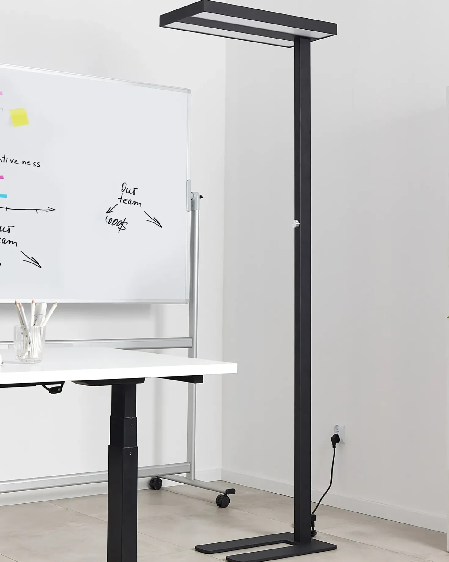 LED-gulvlampe TAURUS Med dæmpning Metal Sort