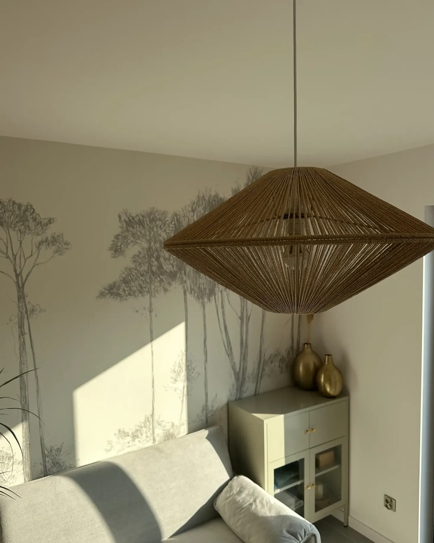 Loftlampe CAVES papirreb Naturlig