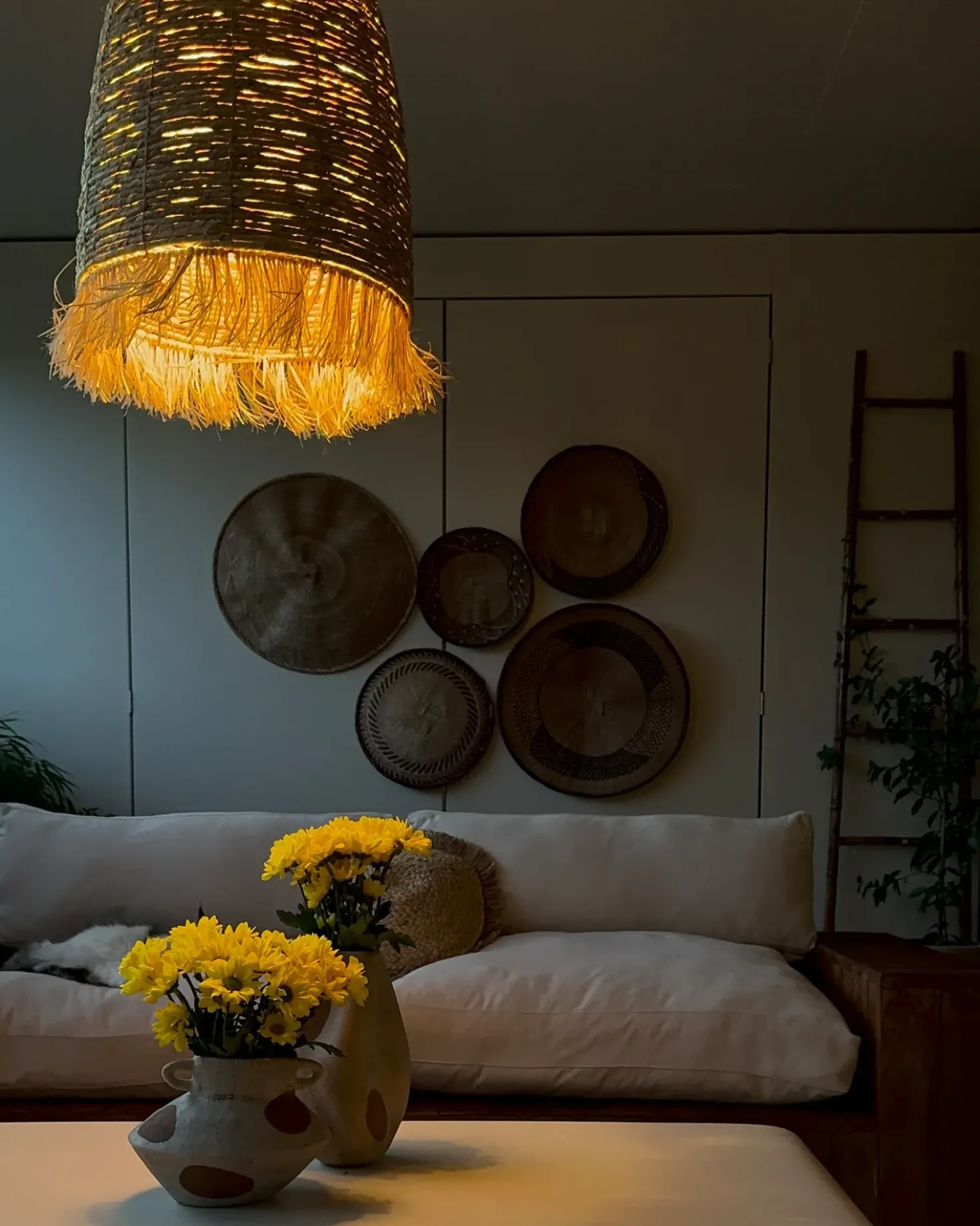 Loftlampe TUTONG Flet Naturlig