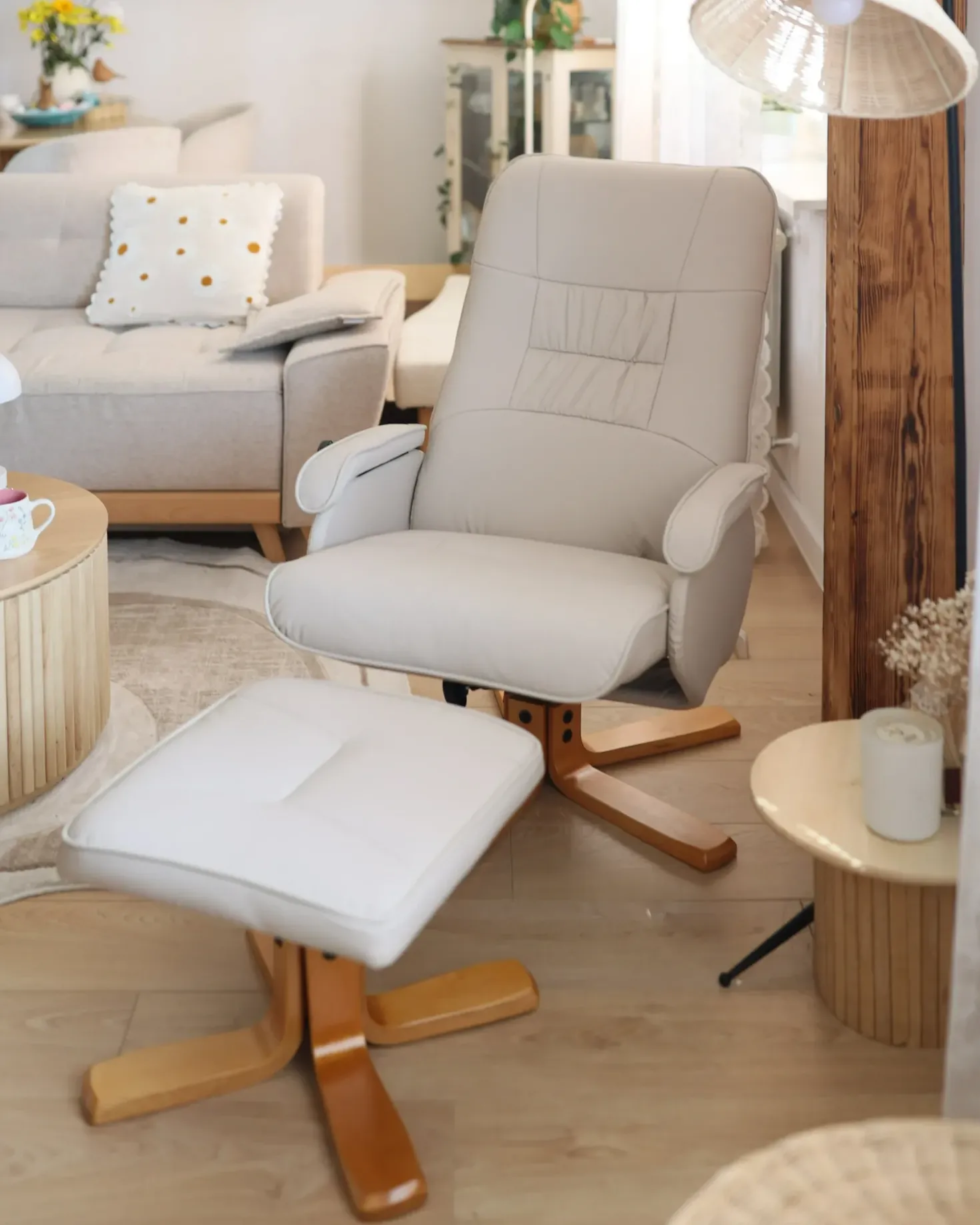 Massagestol RELAXPRO med fodskammel Kunstlæder Lys Beige