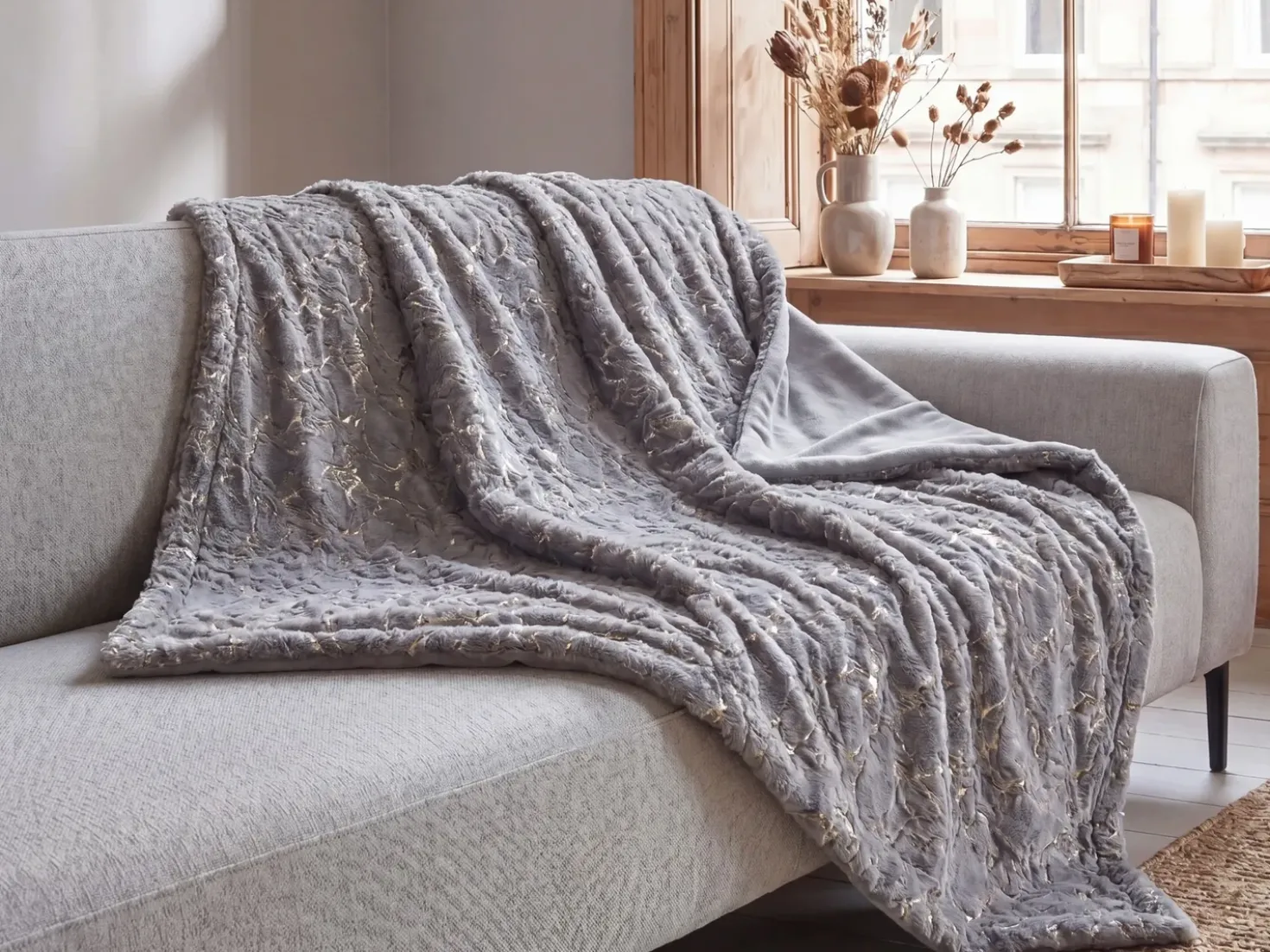 Plaid GODAVARI 130 x 180 cm Grå