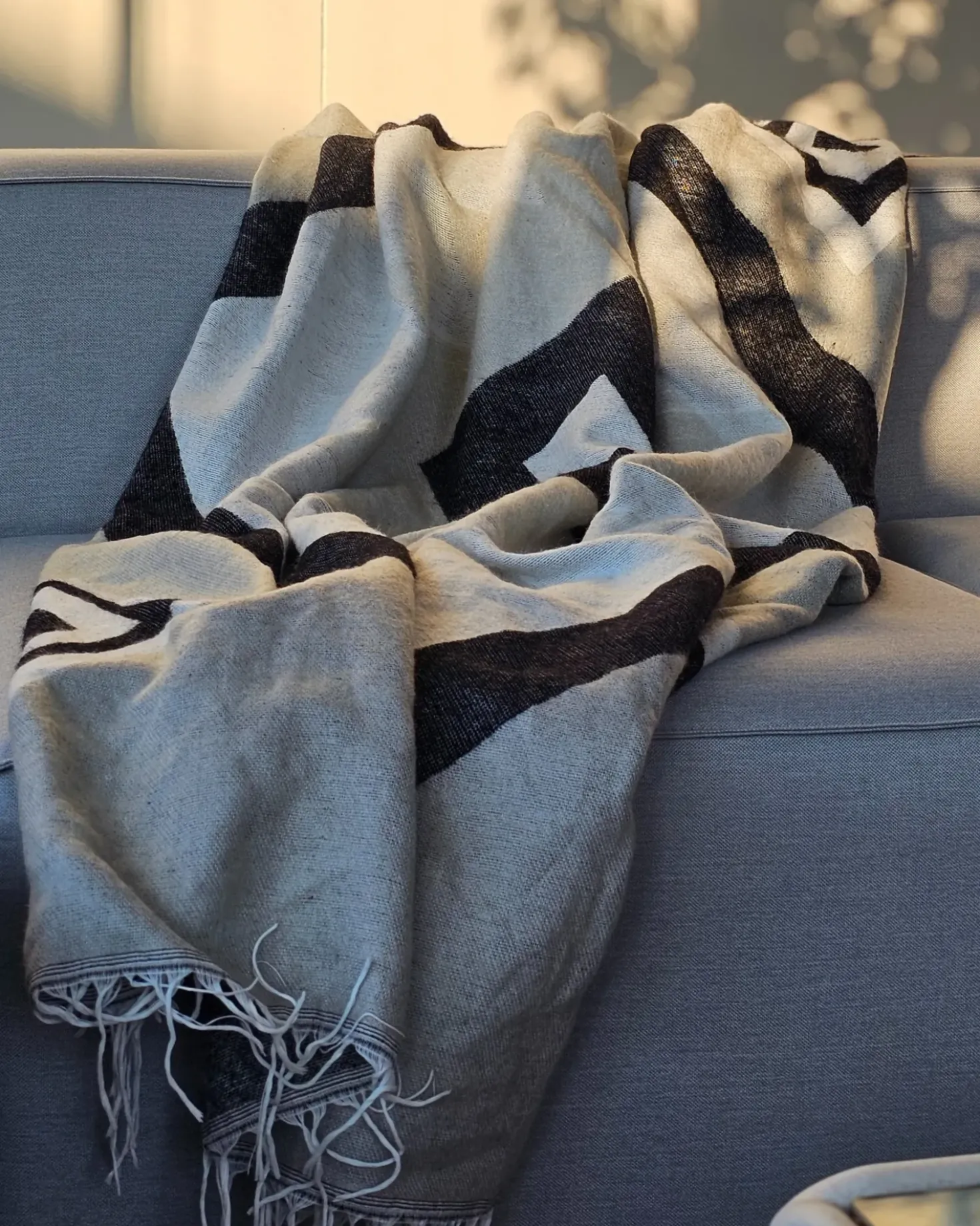 Plaid KATTIKE 130 x 170 cm Grå