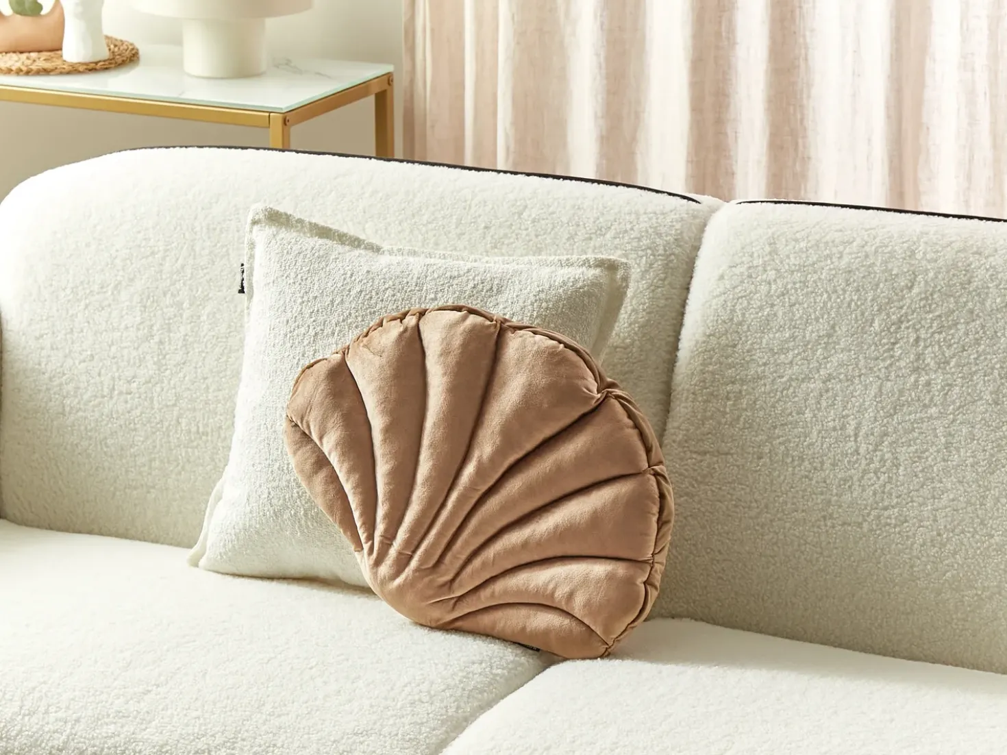 Pyntepude CONSOLIDA Velour 47 x 35 cm Sand Beige Ensfarvet