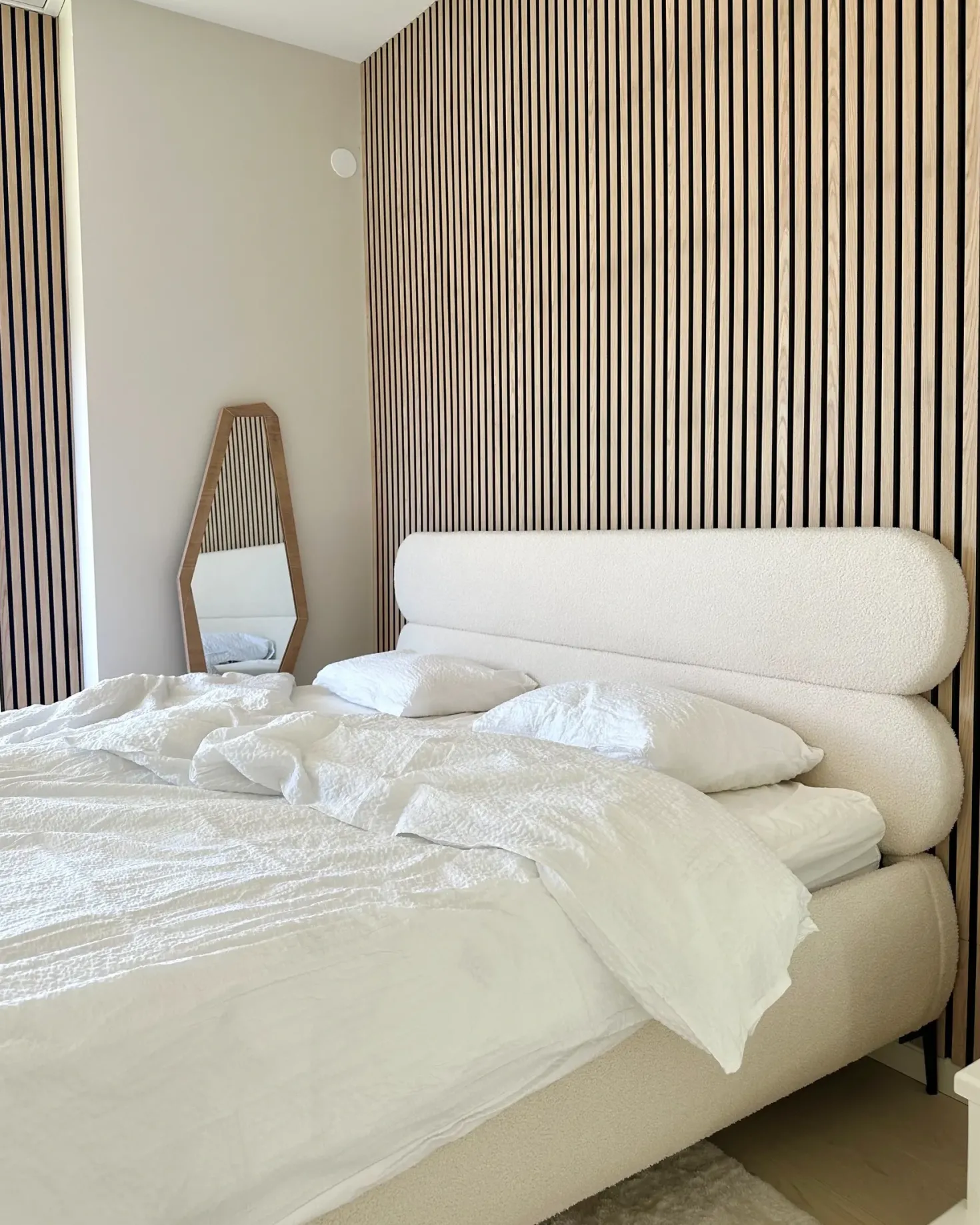 Seng Boucle LESSAY 180 x 200 cm Cremehvid