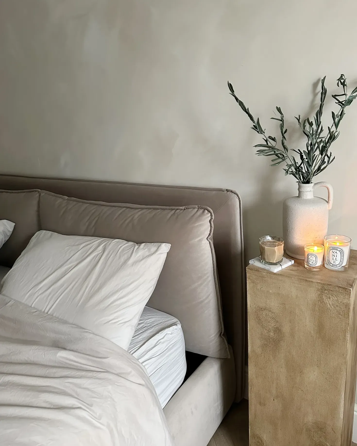 Seng med opbevaring BAJONNA Velour Beige 180 x 200 cm