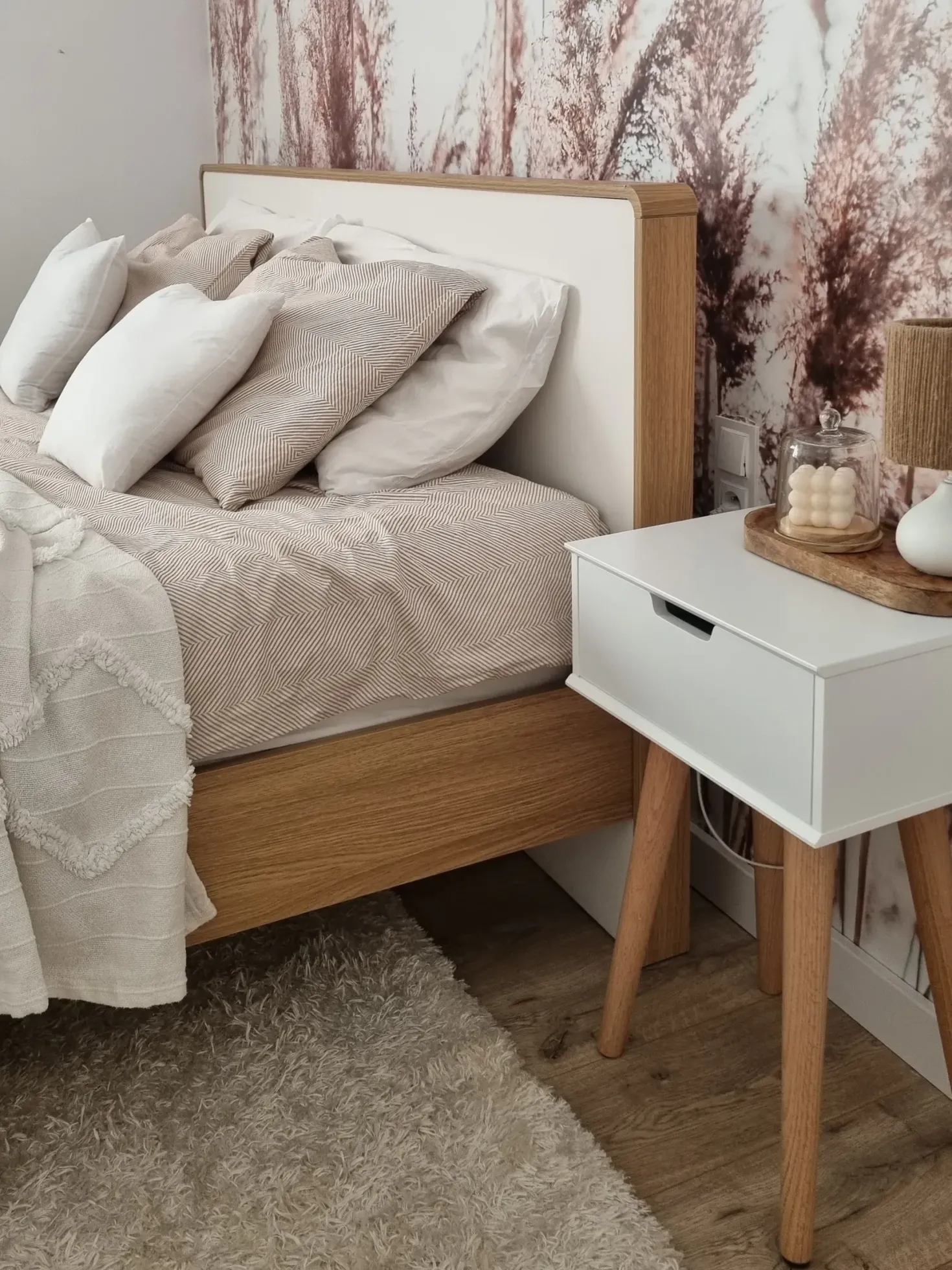 Seng SERRIS 180 x 200 cm Lysebrun