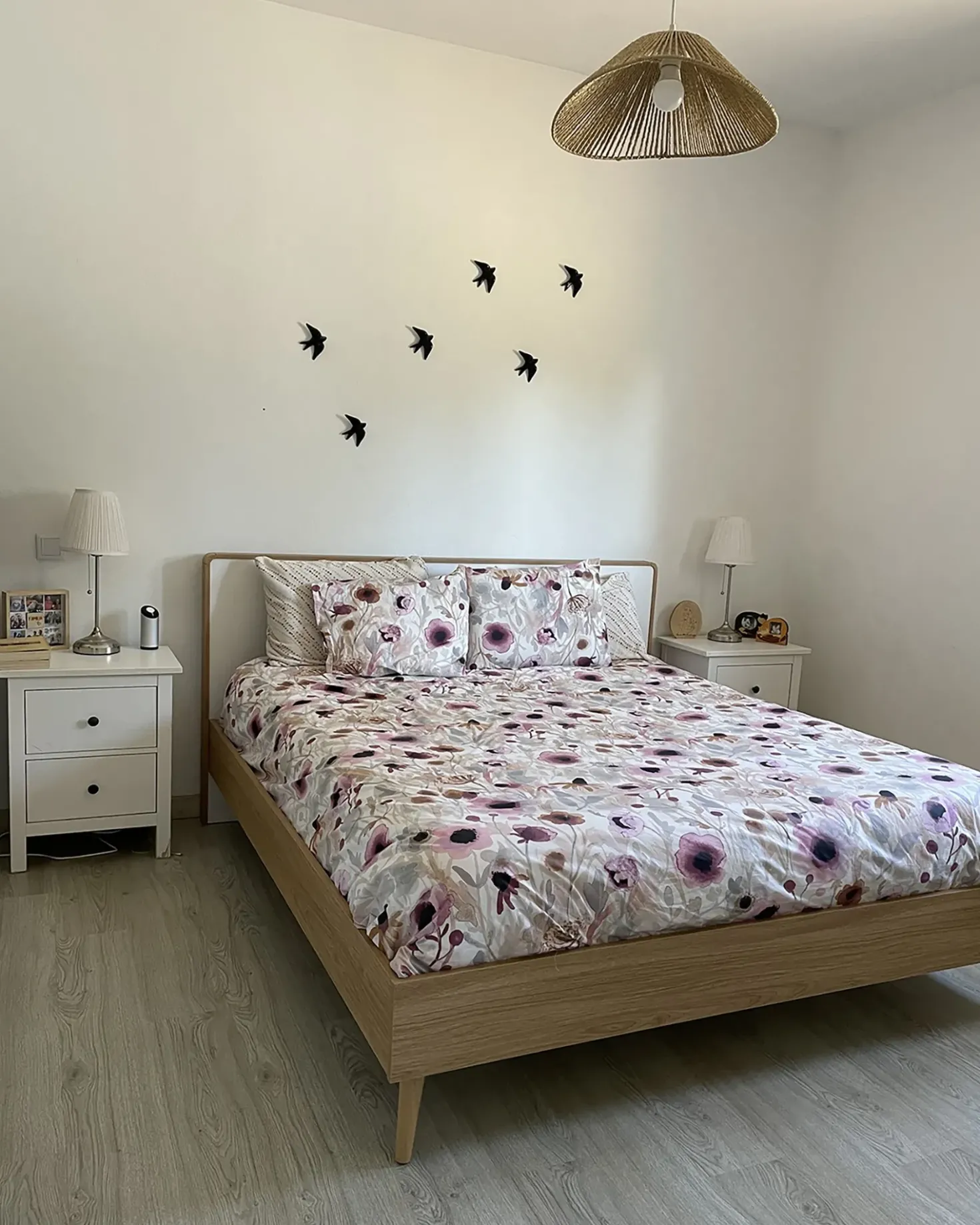 Seng SERRIS 180 x 200 cm Lysebrun