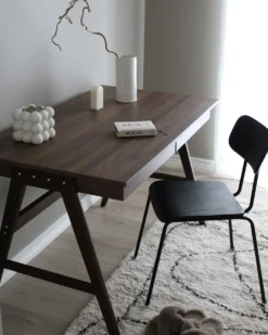 Skrivebord SHESLAY Mørkebrun 120 cm 70 cm med skuffer