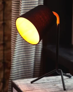 Skrivebordslampe MOOKI Justerbar Metal Sort