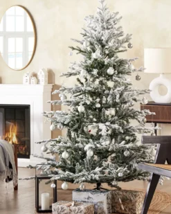 Sneklædt juletræ BRISCO 180 cm Hvid