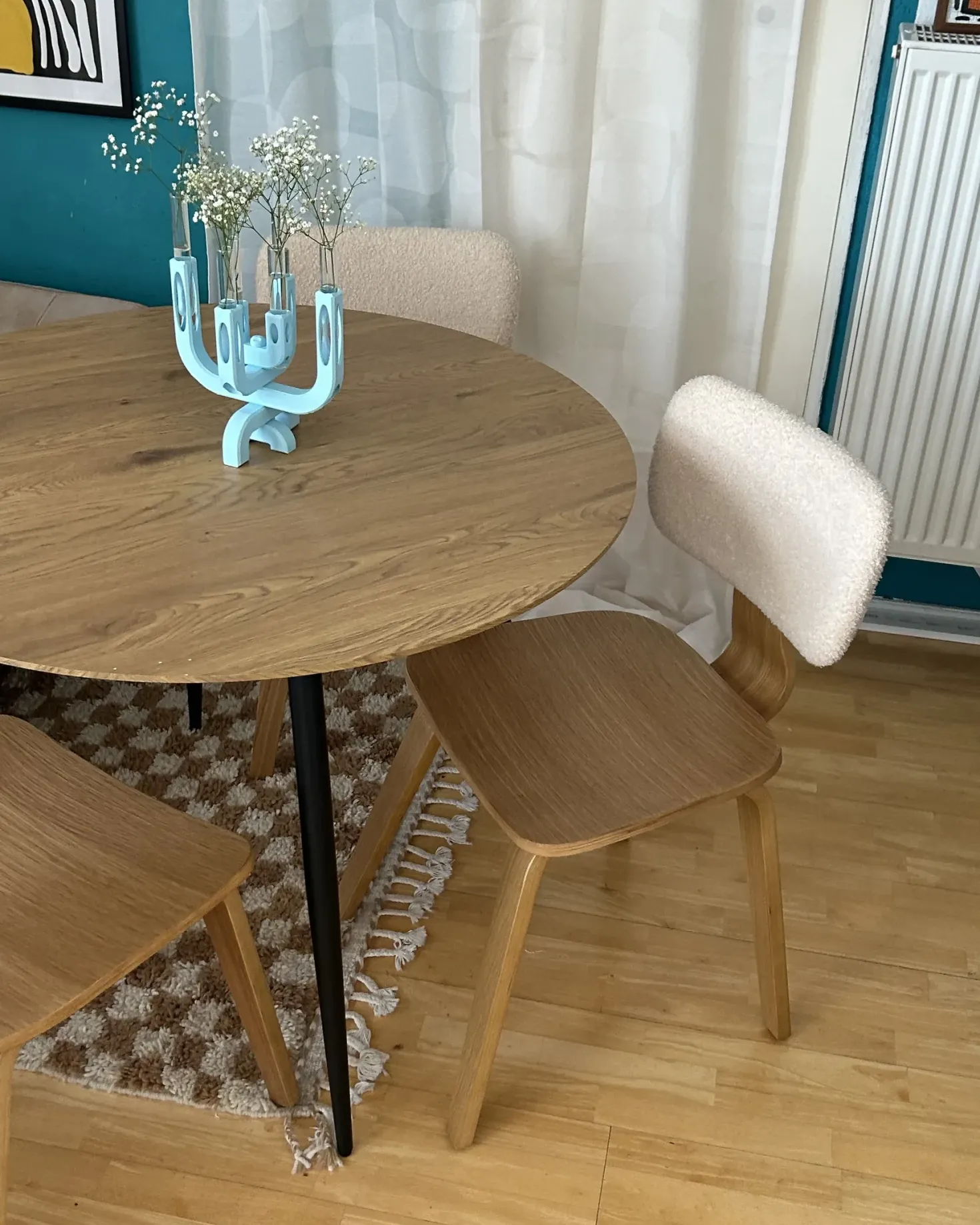 Spisebord BJORKA Lysebrun 100 cm 100 cm
