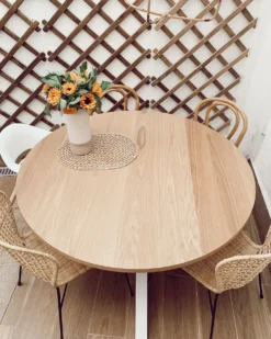 Spisebord JACKSONVILLE Lysebrun 120 cm 120 cm