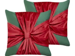 Sæt af 2 pyntepuder MARSHMALLOW Velour 45 x 45 cm Rød Grøn Julemønster