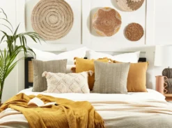 Sæt af 2 pyntepuder SENECIO Bomuld 45 x 45 cm Beige Geometrisk mønster