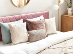 Sæt af 2 pyntepuder YARROW Velour 45 x 45 cm Beige Geometrisk mønster