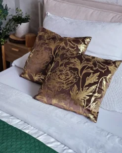 Sæt af 2 pyntepuder DAFFODIL Velour 45 x 45 cm Brun Blomstermønster