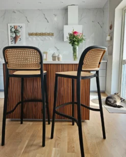 Sæt med 4 barstole PLOSE Syntetisk materiale Beige