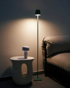 Trådløs LED gulvlampe GAVARRESA Med dæmpning Metal Grøn