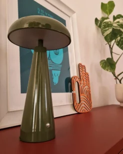 Trådløs LED-bordlampe BOCONO Med dæmpning Metal Grøn