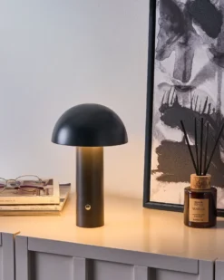 Trådløs LED-bordlampe BOJO Med dæmpning Metal Sort